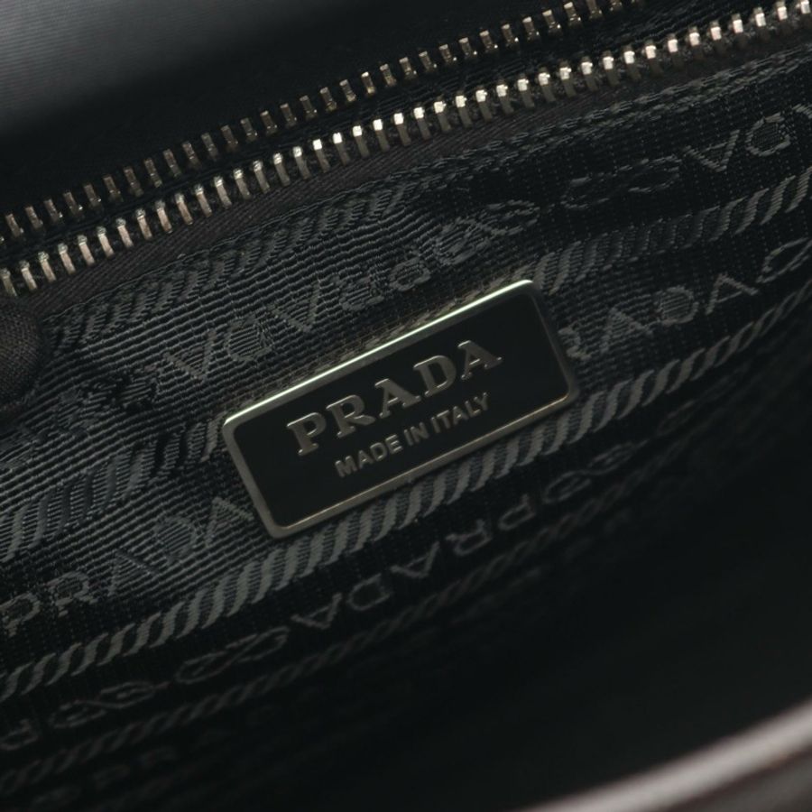 PRADA VA0770 尼龍 Saffiano 皮革肩斜背包，黑色/棕色，二手-3