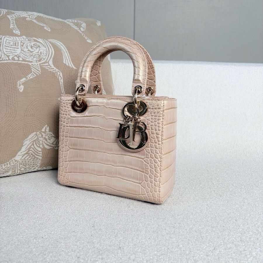 Dior 鎏金粉色鰐魚皮黛妃四格金扣 20*17*6 99新配件塵袋-3
