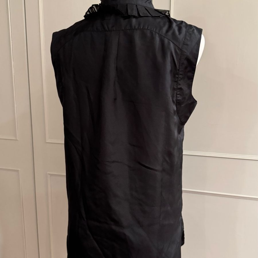 《新歡舊愛》近新巴黎世家BALENCIAGA黑色絲質背心襯衫-3