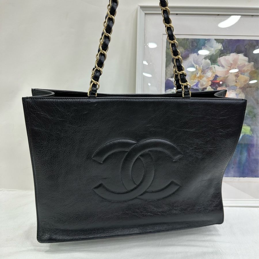 Chanel/香奈兒新版油蠟皮tote托特單肩包 30開 經典黑金配色➕橫版包型 百搭大容量 休閒通勤兩不誤隨意背 尺寸:37*25*10cm-6