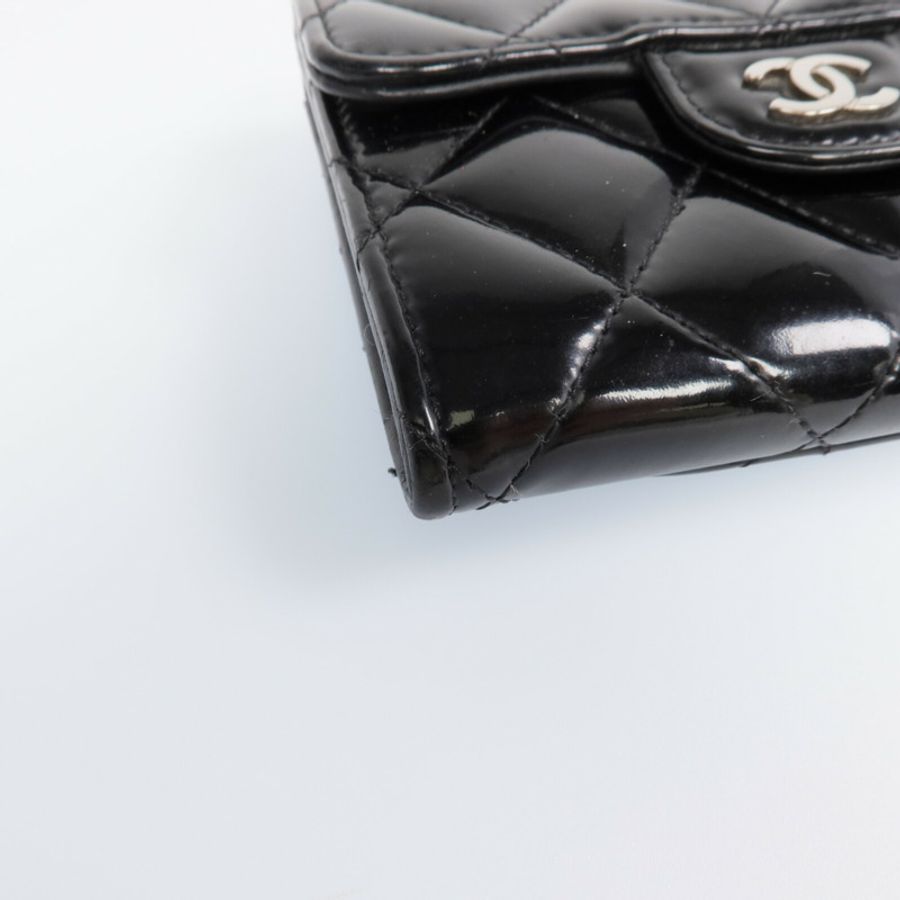 CHANEL 漆皮皮革Wallet銀扣錢包-7