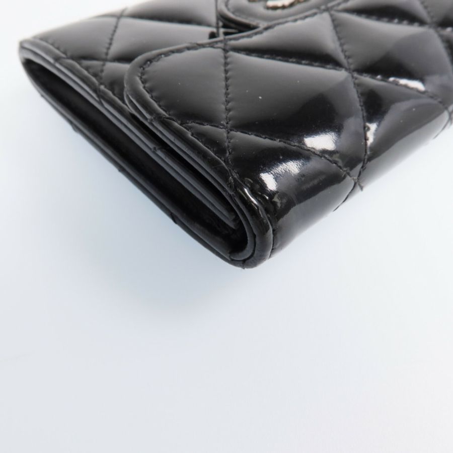 CHANEL 漆皮皮革Wallet銀扣錢包-8