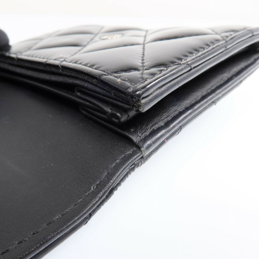 CHANEL 漆皮皮革Wallet銀扣錢包-17