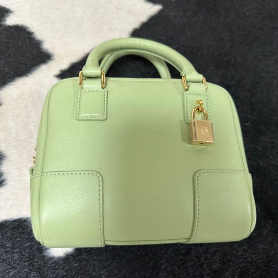 🛑🛍️本月超夯包款降價了🛑🛍️LOEWE Amazona 16 方形手提肩背包-4