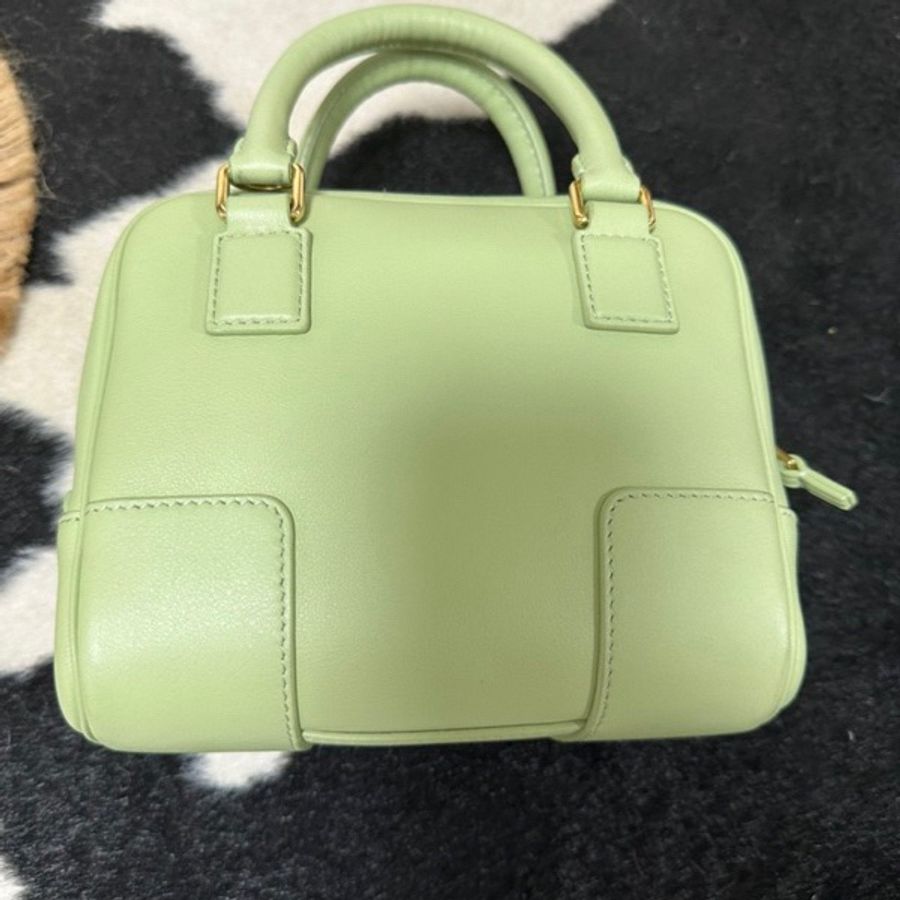 🛑🛍️本月超夯包款降價了🛑🛍️LOEWE Amazona 16 方形手提肩背包-11