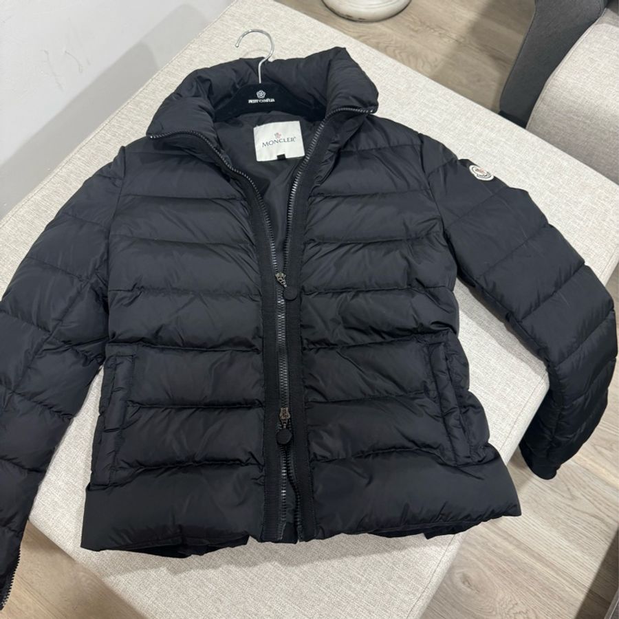Moncler 羽絨外套-0