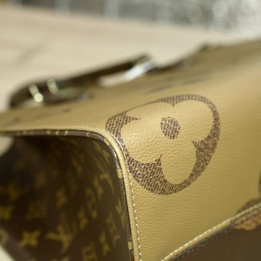 閑置新 LouisVuitton/路易威登 Monogram ONTHEGO 中號手提包-16
