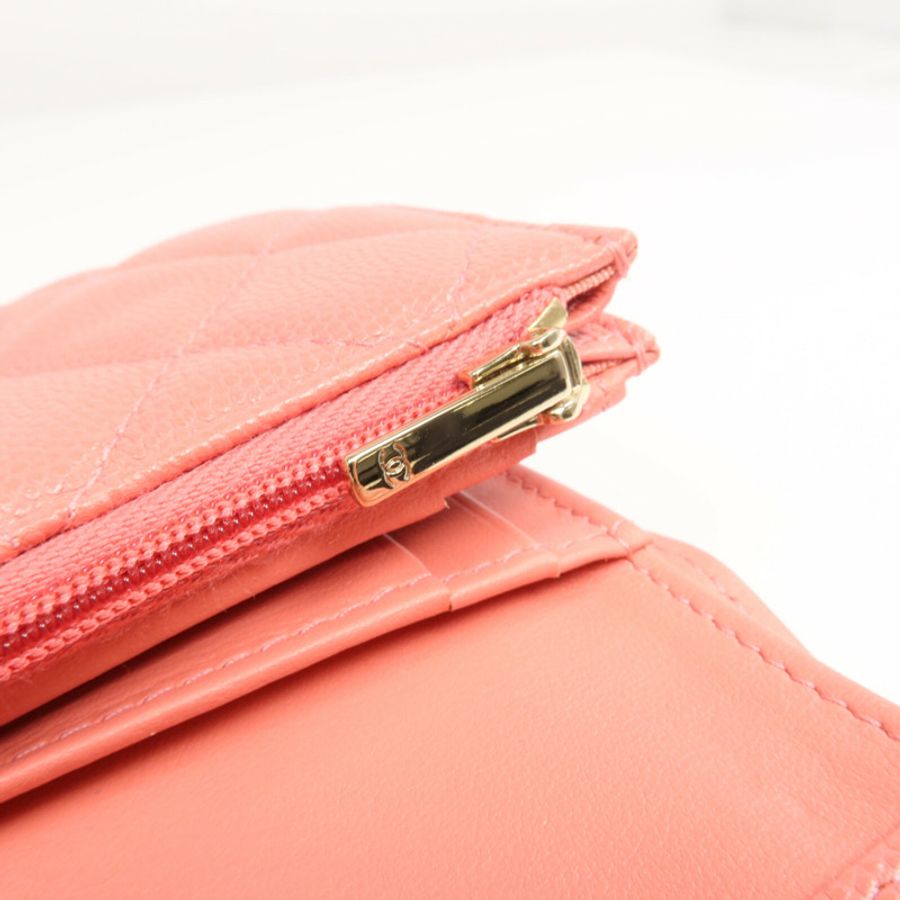 CHANEL 牛皮皮革Wallet金扣錢包-14