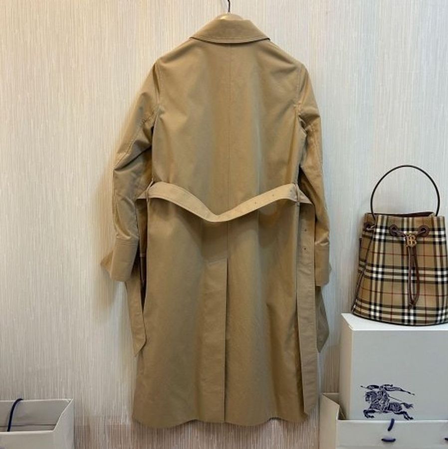 BURBERRY英國蜜色風衣UK2-2