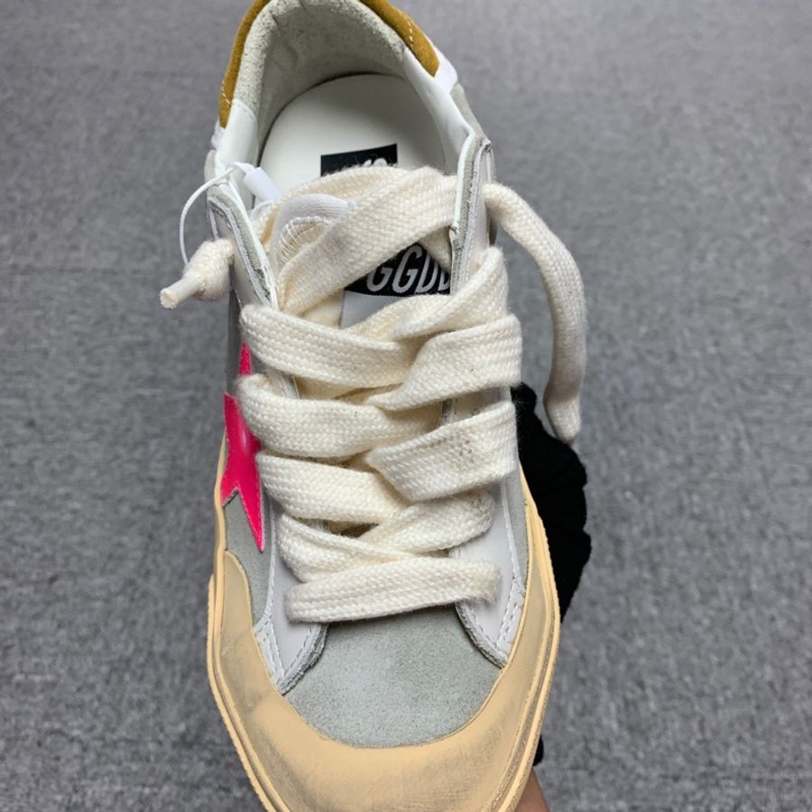 🔥新到貨🔥 Golden Goose Super-Star圓頭低幫系帶板鞋 GWF01026-F007997-83237 Size 36 37 38 39-1