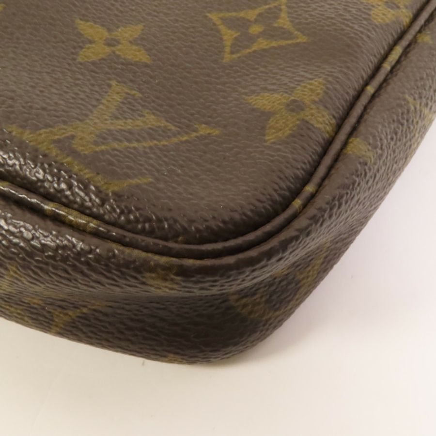 LOUIS VUITTON Monogram Pochette Accessoires金扣手挽袋棕色-11