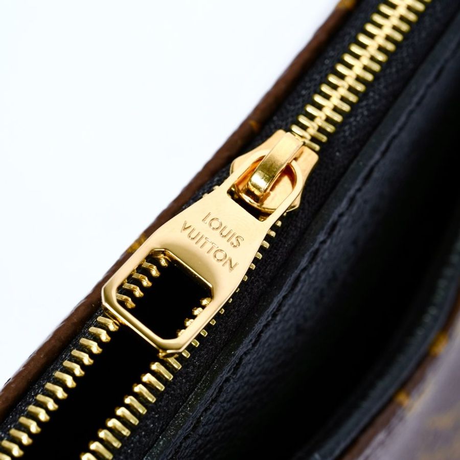 LouisVuitton/路易威登 Monogram Pallas Clutch 傳奇鏈條信封 斜背包-7