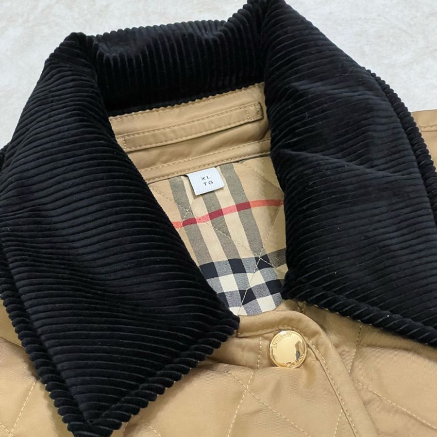 Burberry 燈芯絨衣領菱形縫線外套（雙面穿）-12