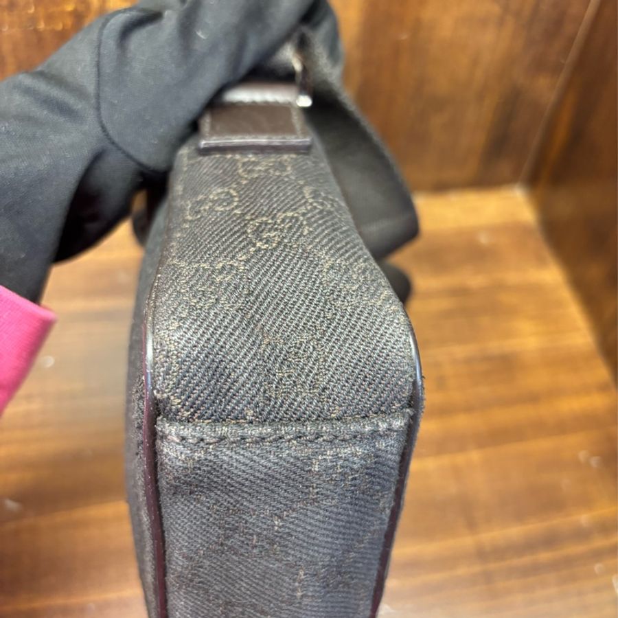 Gucci 斜挎包-4