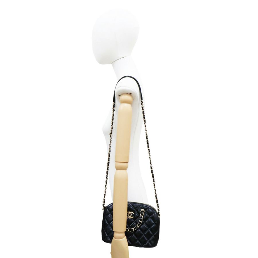 黑色 羊皮 貝殼包 鏈帶肩背包 金釦【CHANEL 香奈兒】 AS5130-7