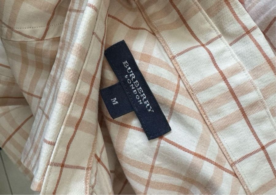《新歡舊愛》正品Burberry米色格紋短袖男生M適合女生L號-3