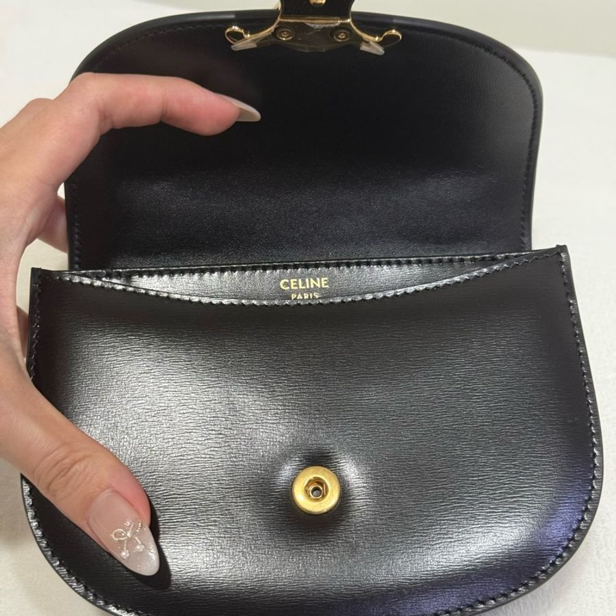 近全新 CELINE MINI BESACE CLEA-15