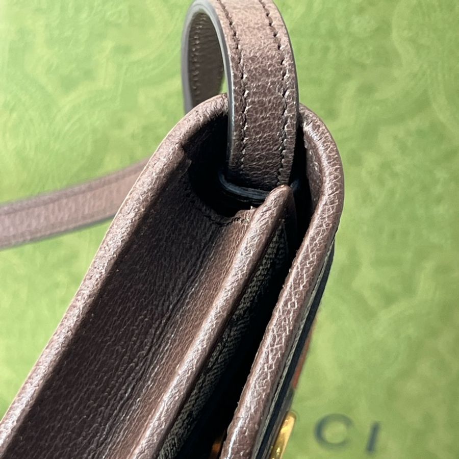 💗香緹國際精品💗 772 Gucci 手機包-5