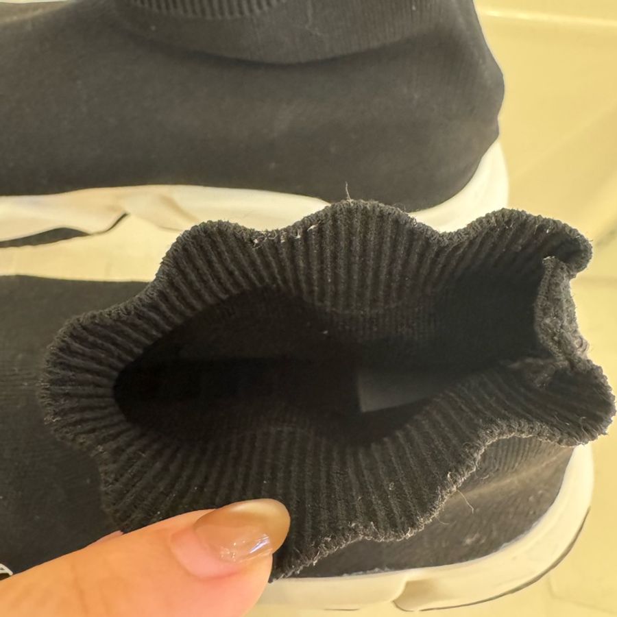 Balenciaga 黑色襪套鞋44號 經典不敗-8