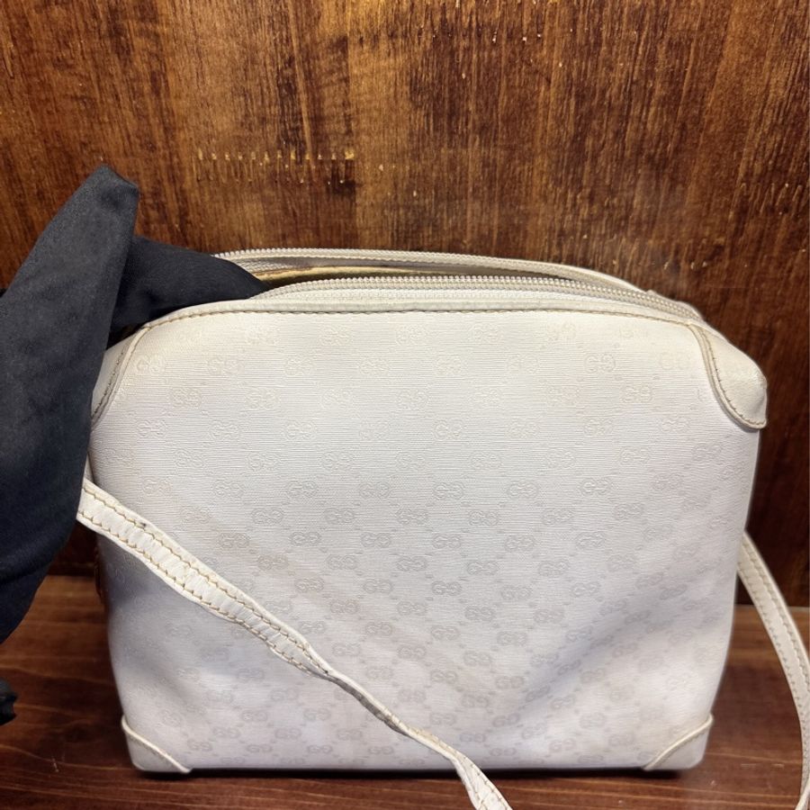 Gucci 白色斜挎包-1