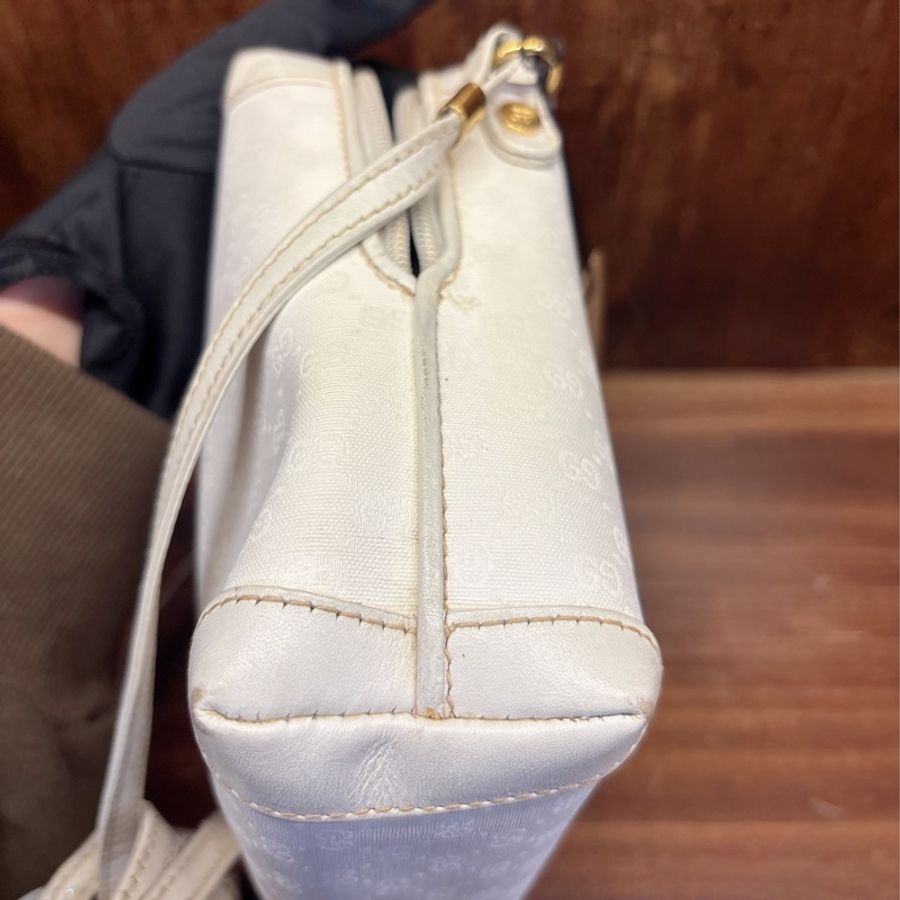 Gucci 白色斜挎包-4