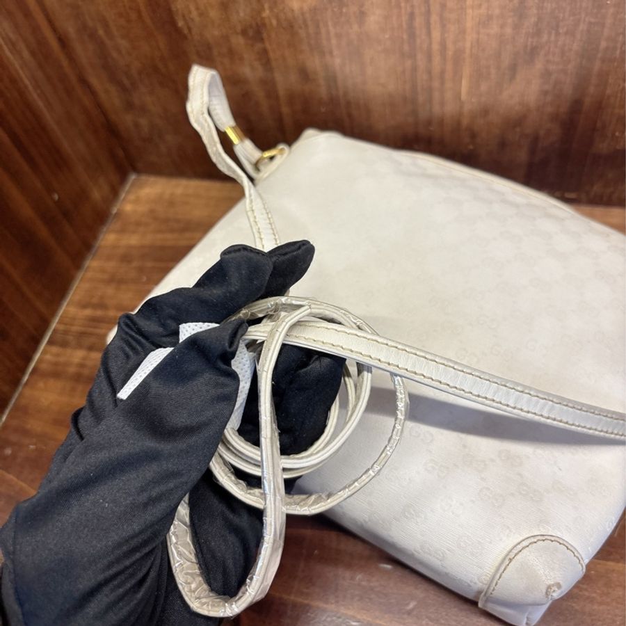 Gucci 白色斜挎包-6