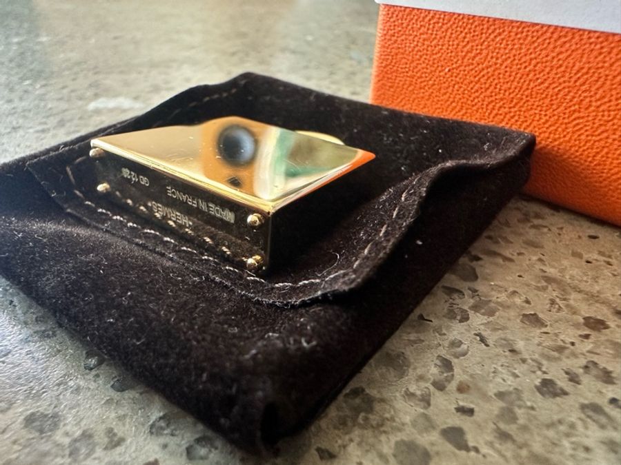 🖤這是一個愛馬仕黑金小可愛🖤Hermès Curiosité Kelly Laque Charm 吊飾-15
