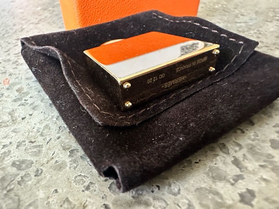 🖤這是一個愛馬仕黑金小可愛🖤Hermès Curiosité Kelly Laque Charm 吊飾-16