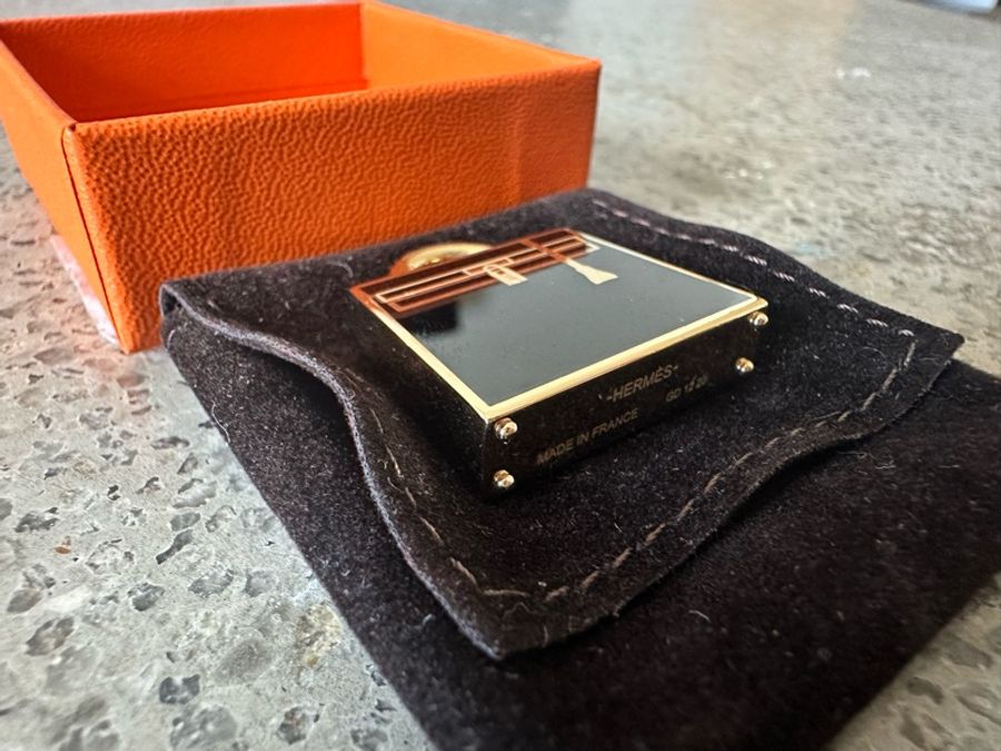 🖤這是一個愛馬仕黑金小可愛🖤Hermès Curiosité Kelly Laque Charm 吊飾-22