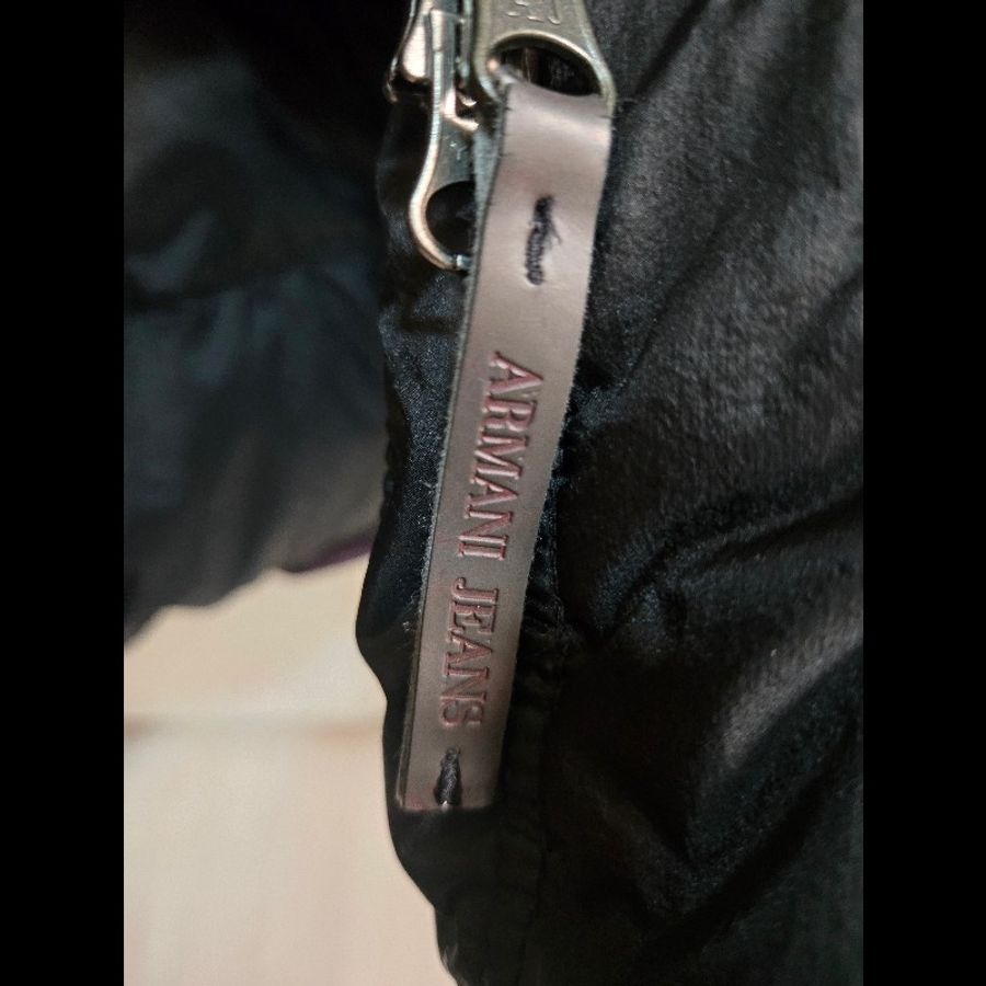 🧨特價囉~🧨ARMANI JEANS Armani Downtown極輕量化鵝絨外套-16
