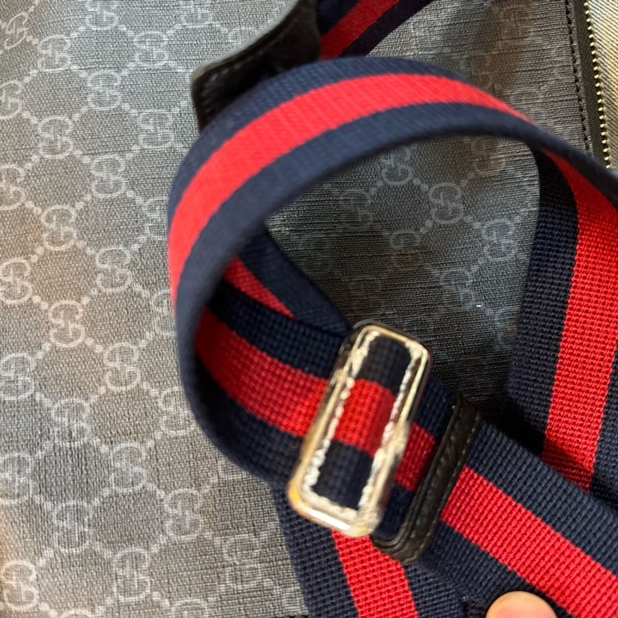 Gucci 斜背包-10