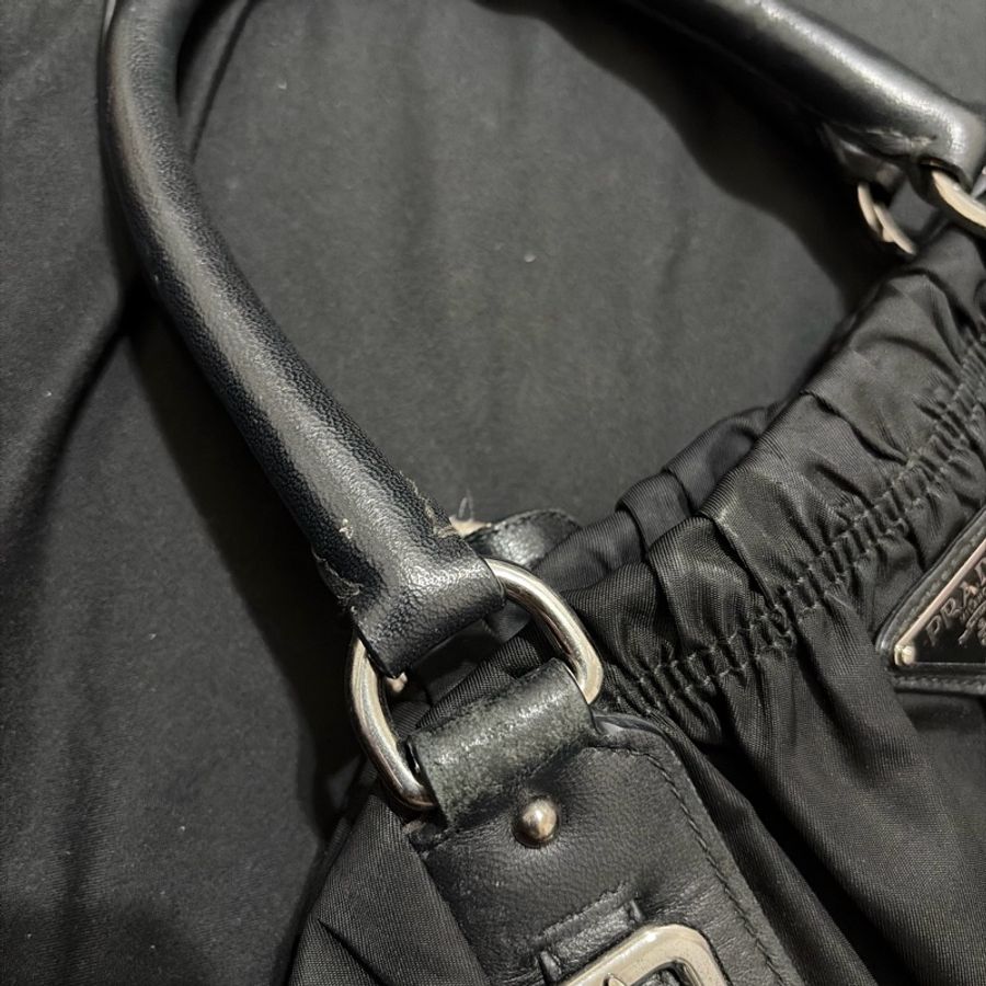 Prada Black Tessuto Gaufre尼龍包-15