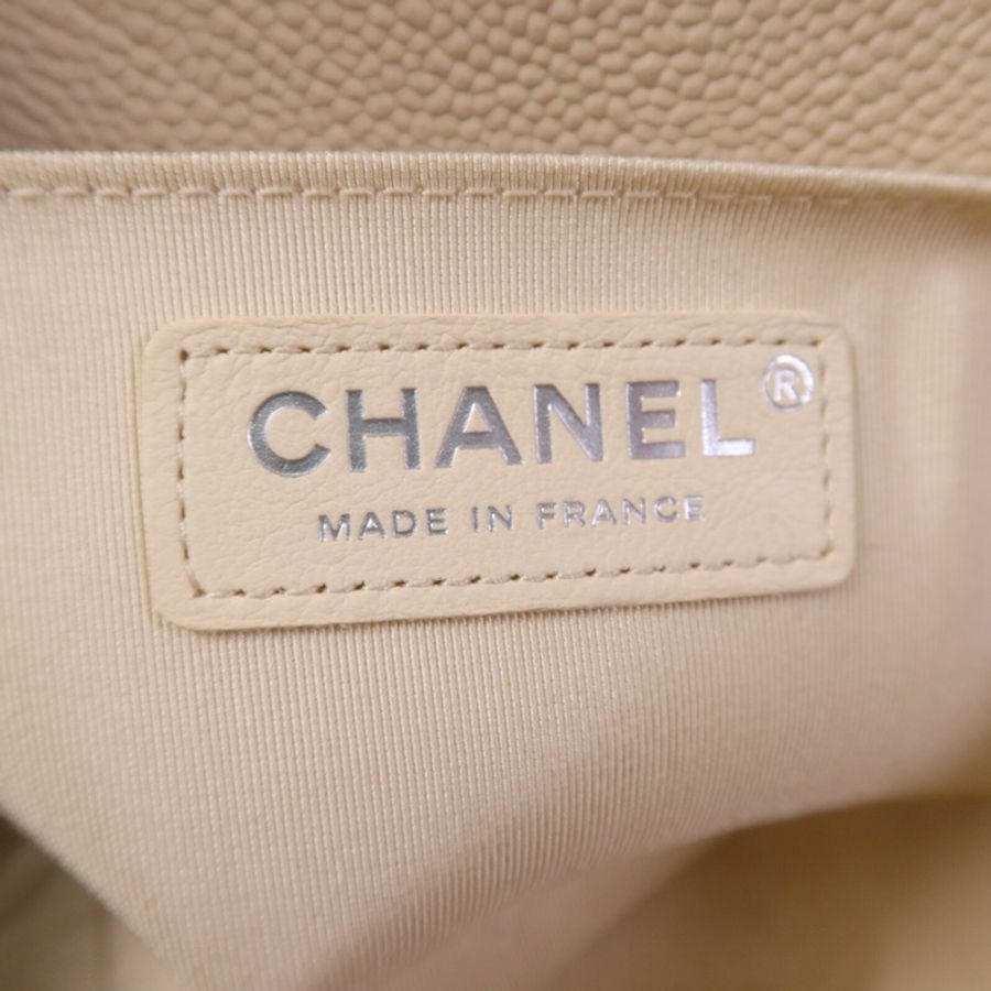 CHANEL 牛皮皮革Boy 25銀扣鏈帶肩背袋-5