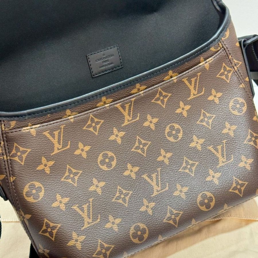 LV 斜背包/側背包/郵差包 M45557 93成新-14