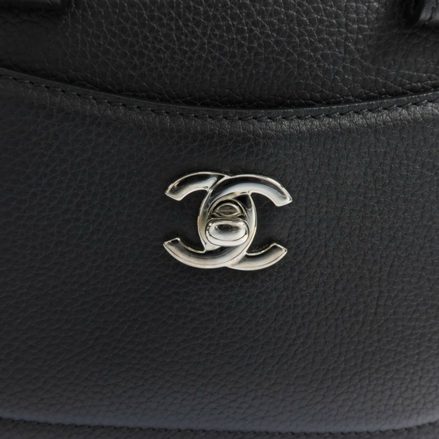 CHANEL 牛皮皮革Neo Executive銀扣手挽肩背兩用袋-10