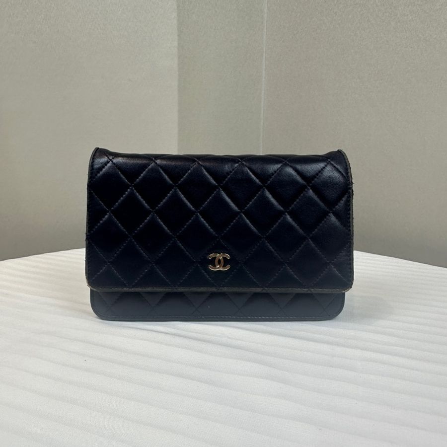 香奈兒/Chanel WOC 银扣深蓝色羊皮雙C鏈條單肩斜背包 20x5x13cm-0