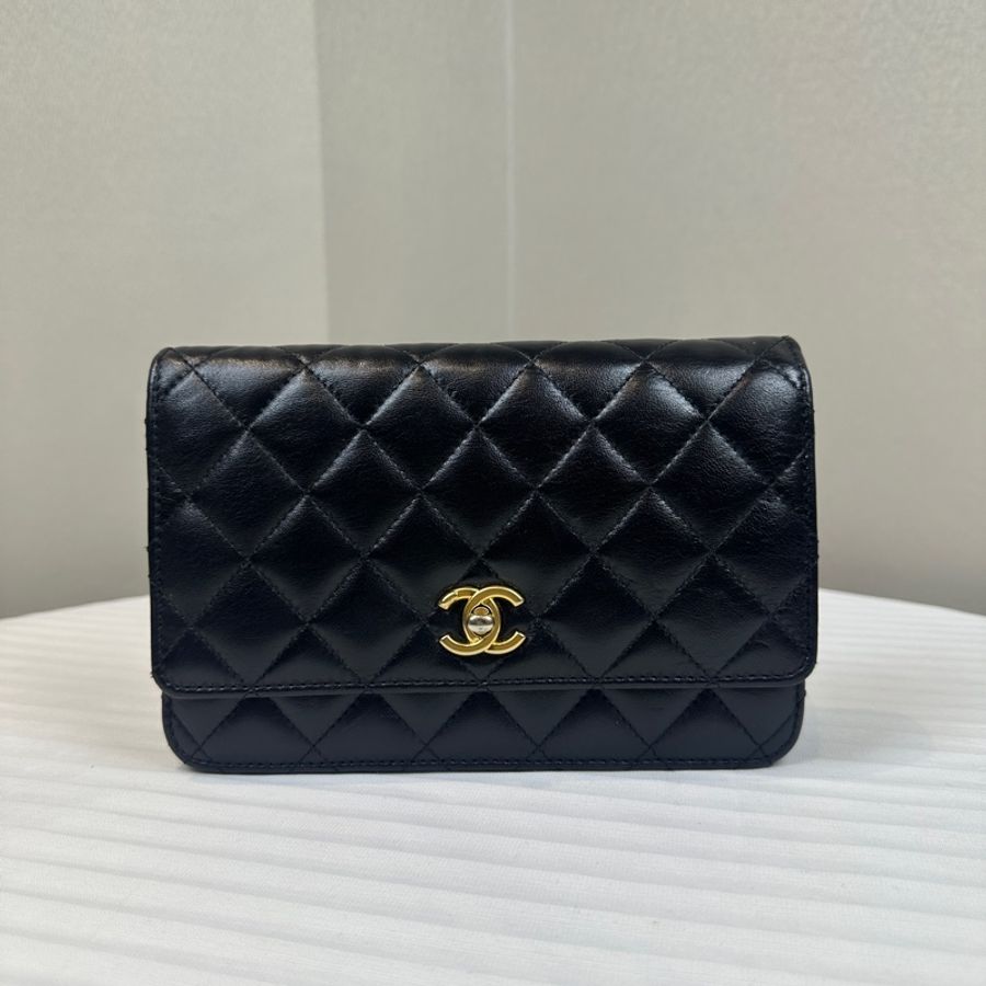 香奈兒/Chanel WOC 金扣黑色羊皮鏈條單肩斜背包20x5x13cm-0