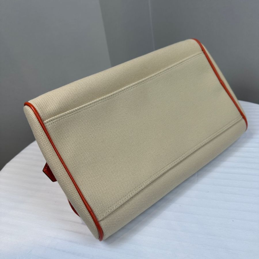 Burberry Blue Label 藍標帆布配橙色皮革滾邊手提包波士頓包29x16x20cm-12