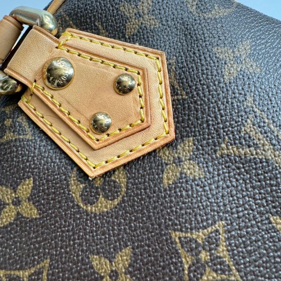 🎉近九成新✨經典不敗款 LV 經典花紋烏瑪舒曼手提包-15