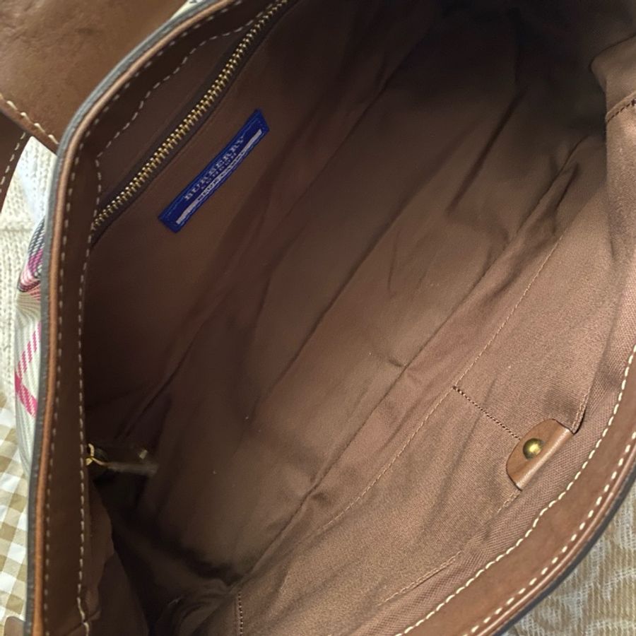 經典色Burberry 辣妹腋下包-4