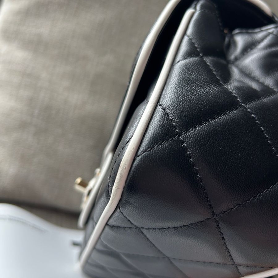 CHANEL 25P 限量熊貓方胖子-7