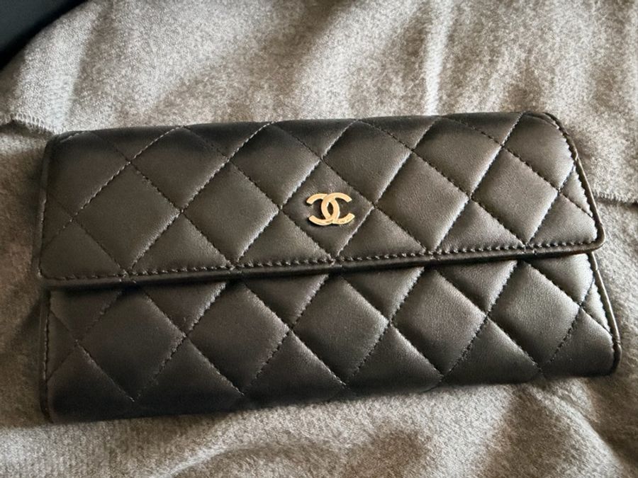 🧧過年降價‼️全新Chanel 黑金羊皮長夾-6