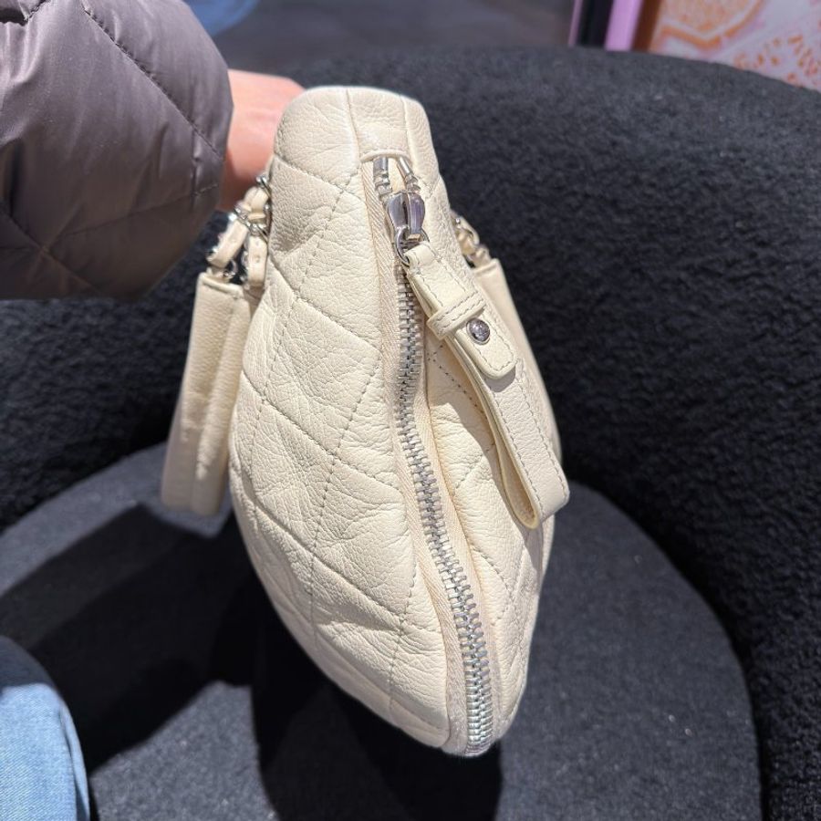 香奈兒Chanel奶油白色大雙C鏈條單肩托特包-3