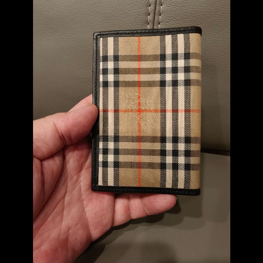 日本帶回BURBERRY 時尚配件筆記本封面 Nova Check-7