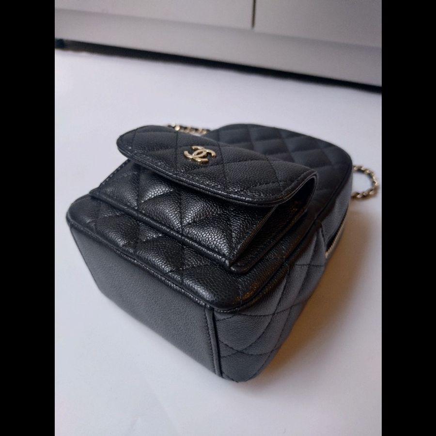 Chanel 金鍊黑荔枝皮三用小書包-10
