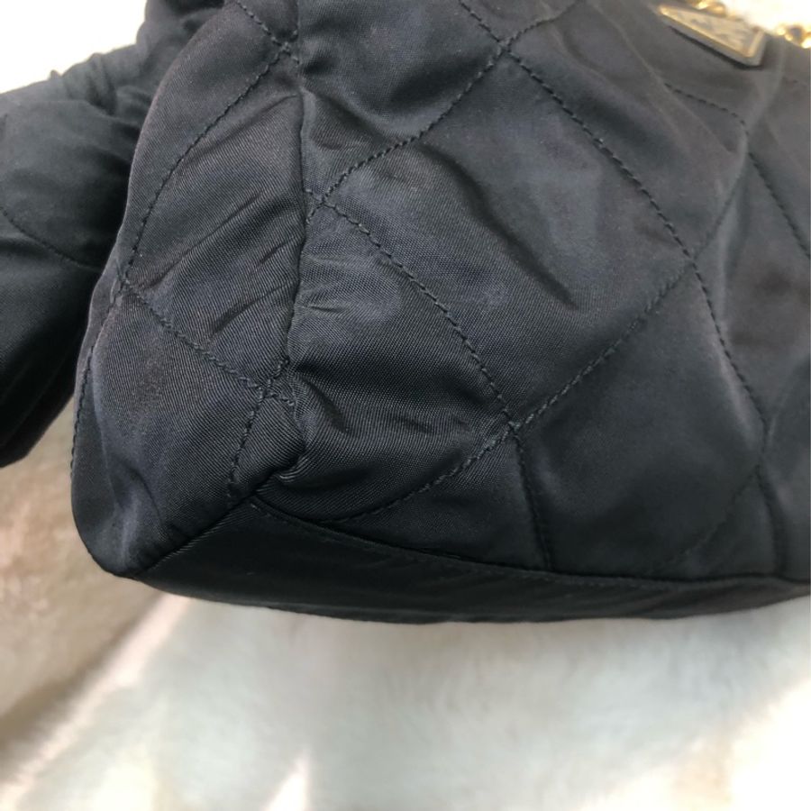 PRADA 中古黑色鏈條包 XB998-9