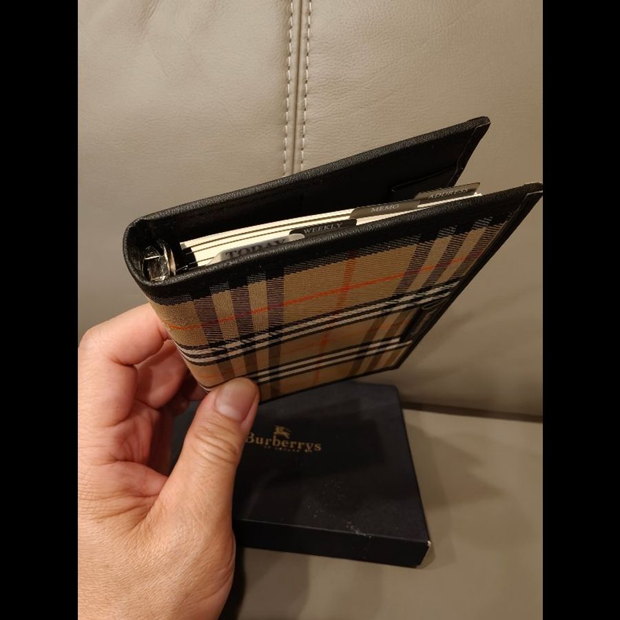 日本帶回藍標burberry筆記本全套-9