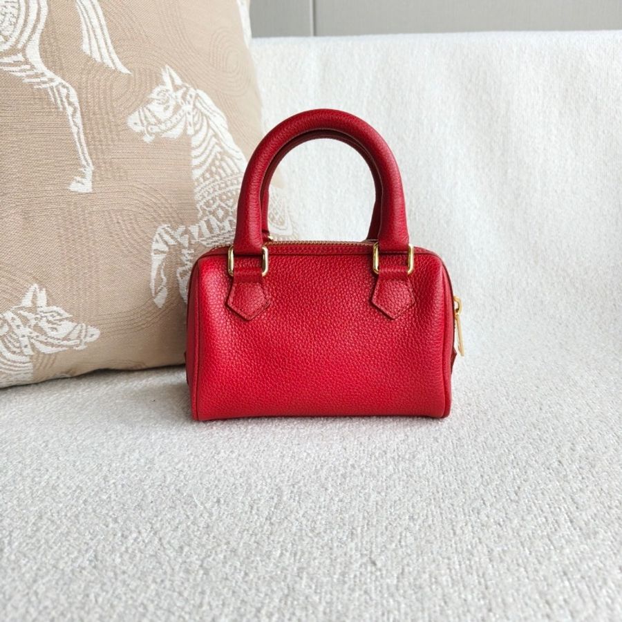 Celine 紅色金扣牛皮凱旋門全皮mini波士頓枕頭包 14*10*7.5 98新配件塵袋-7
