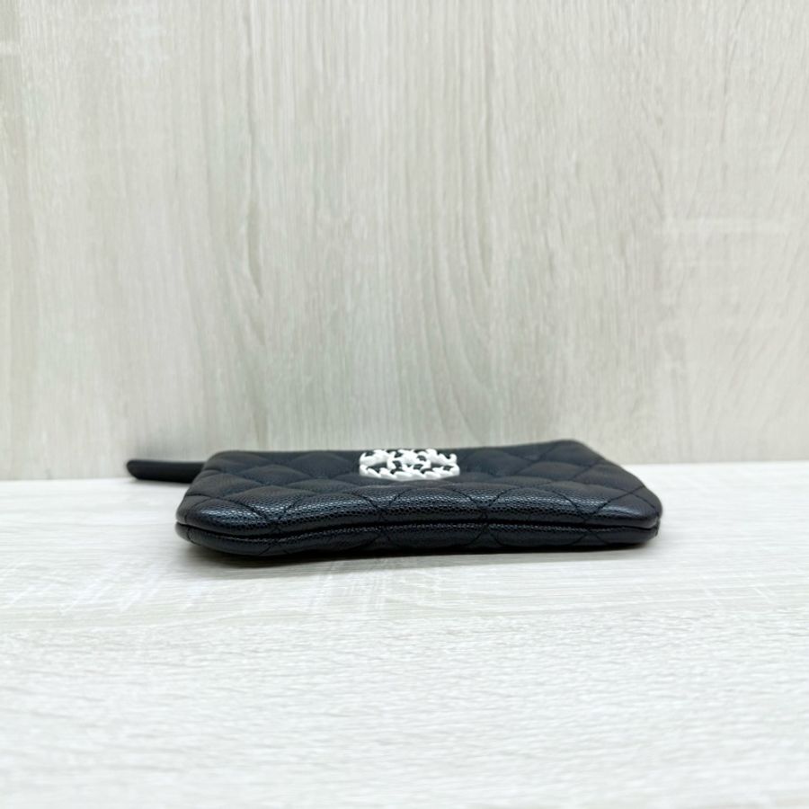 CHANEL黑色牛皮24C熊貓色19系列拉鏈零錢包-4