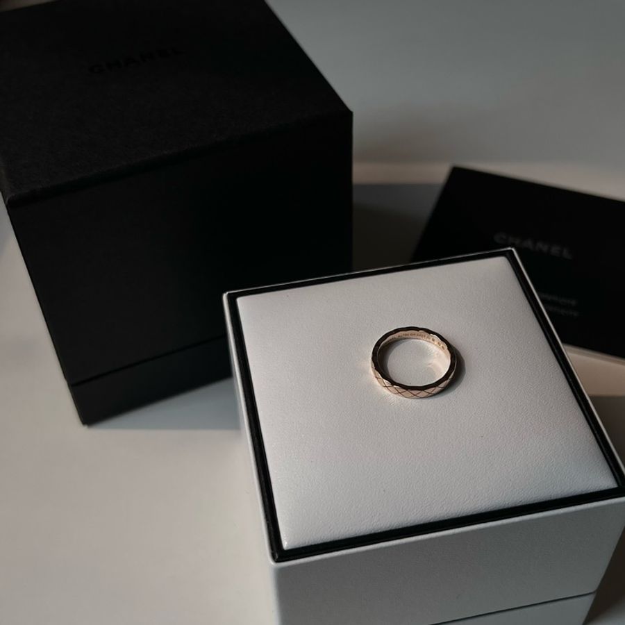 Chanel // Coco Crush Ring // 18k Beige Gold // 52-2